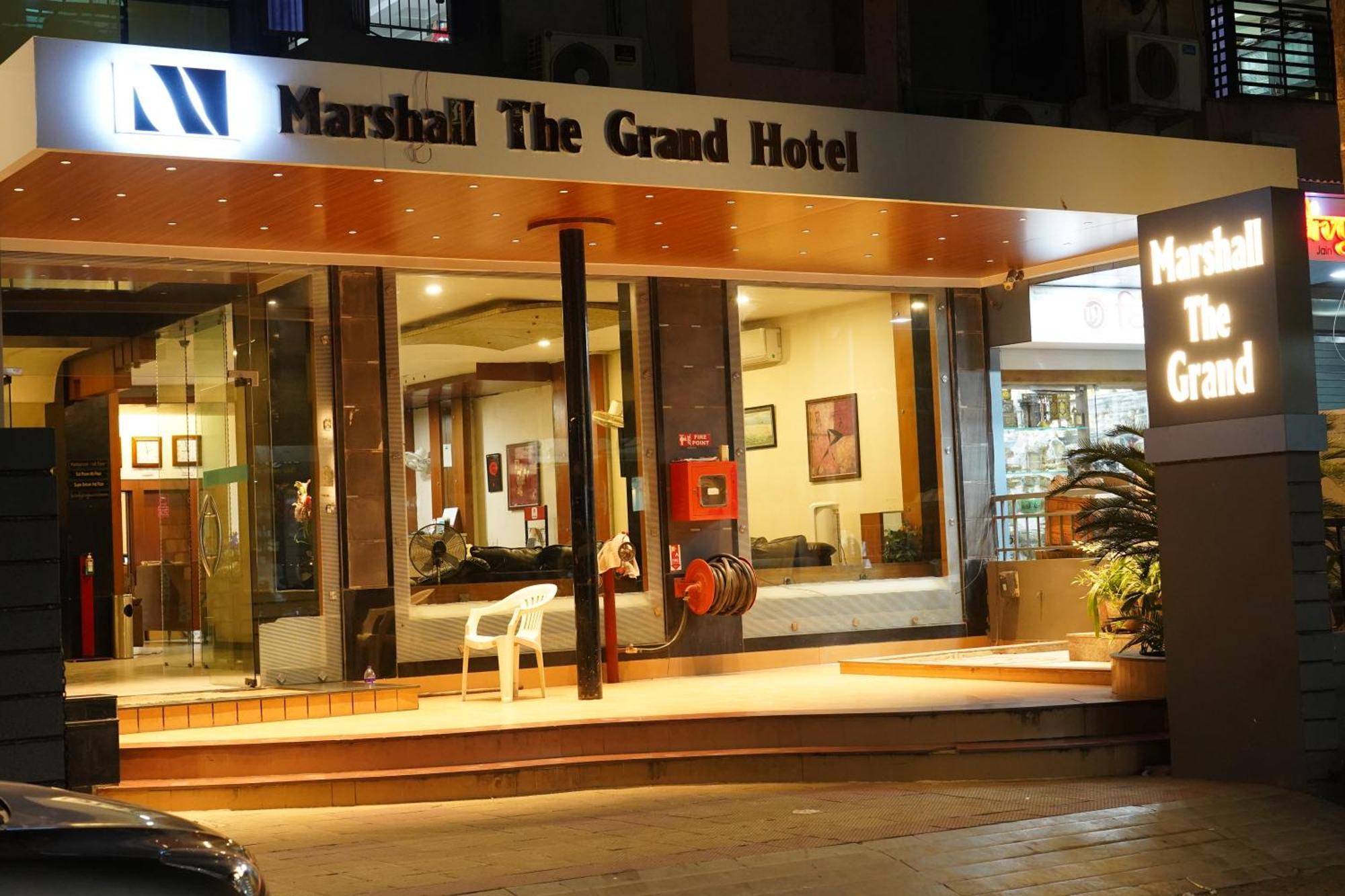 Marshall The Grand Hotel Ahmedabad Extérieur photo
