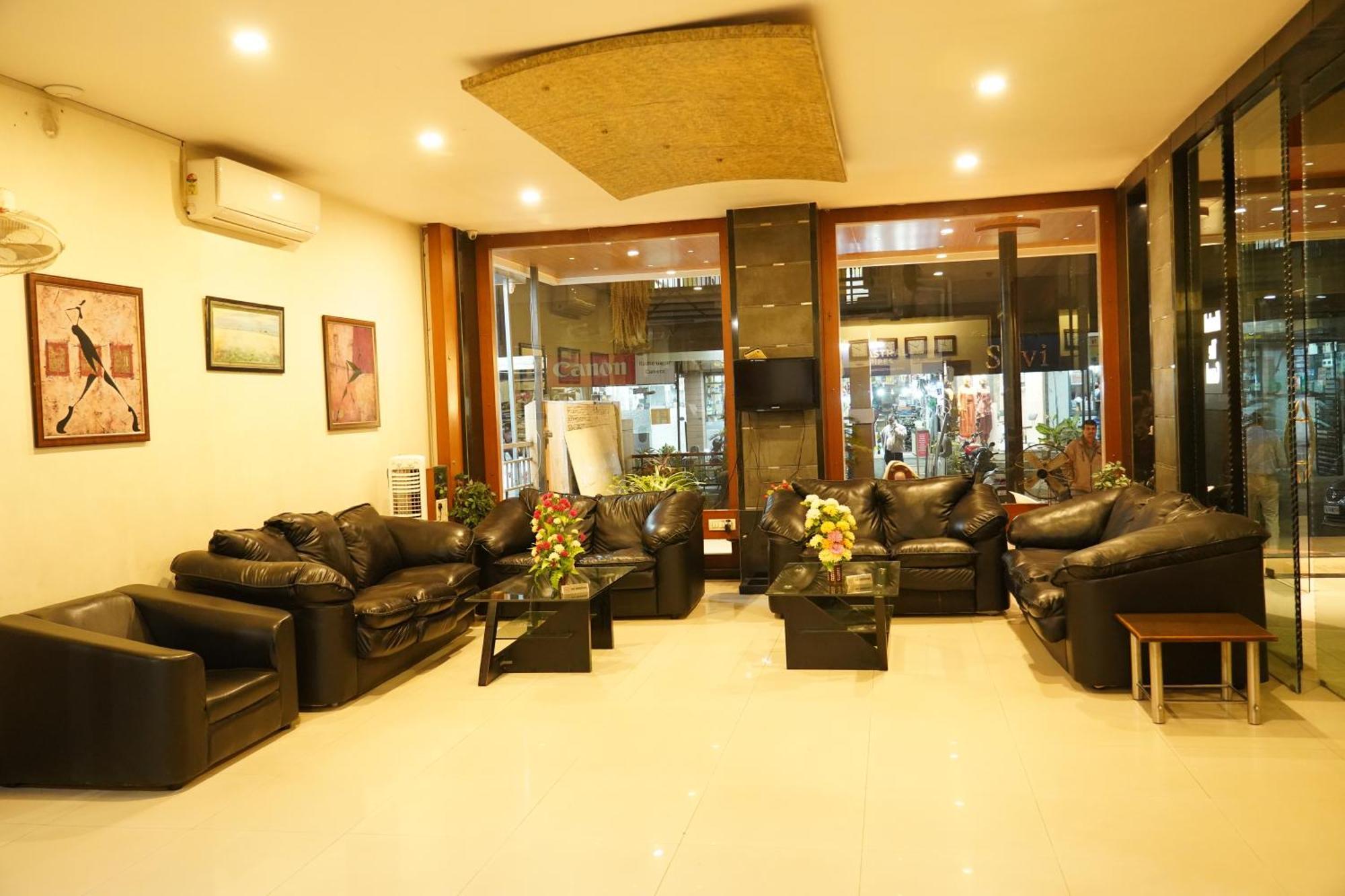 Marshall The Grand Hotel Ahmedabad Extérieur photo
