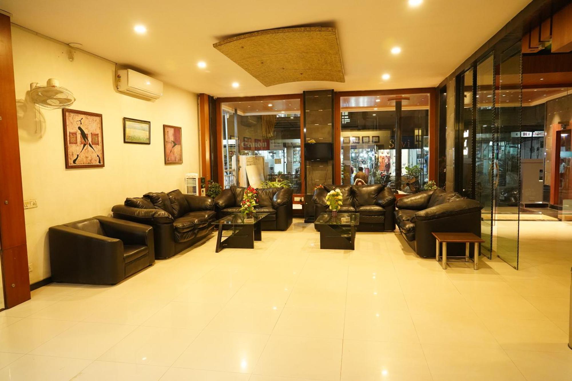 Marshall The Grand Hotel Ahmedabad Extérieur photo