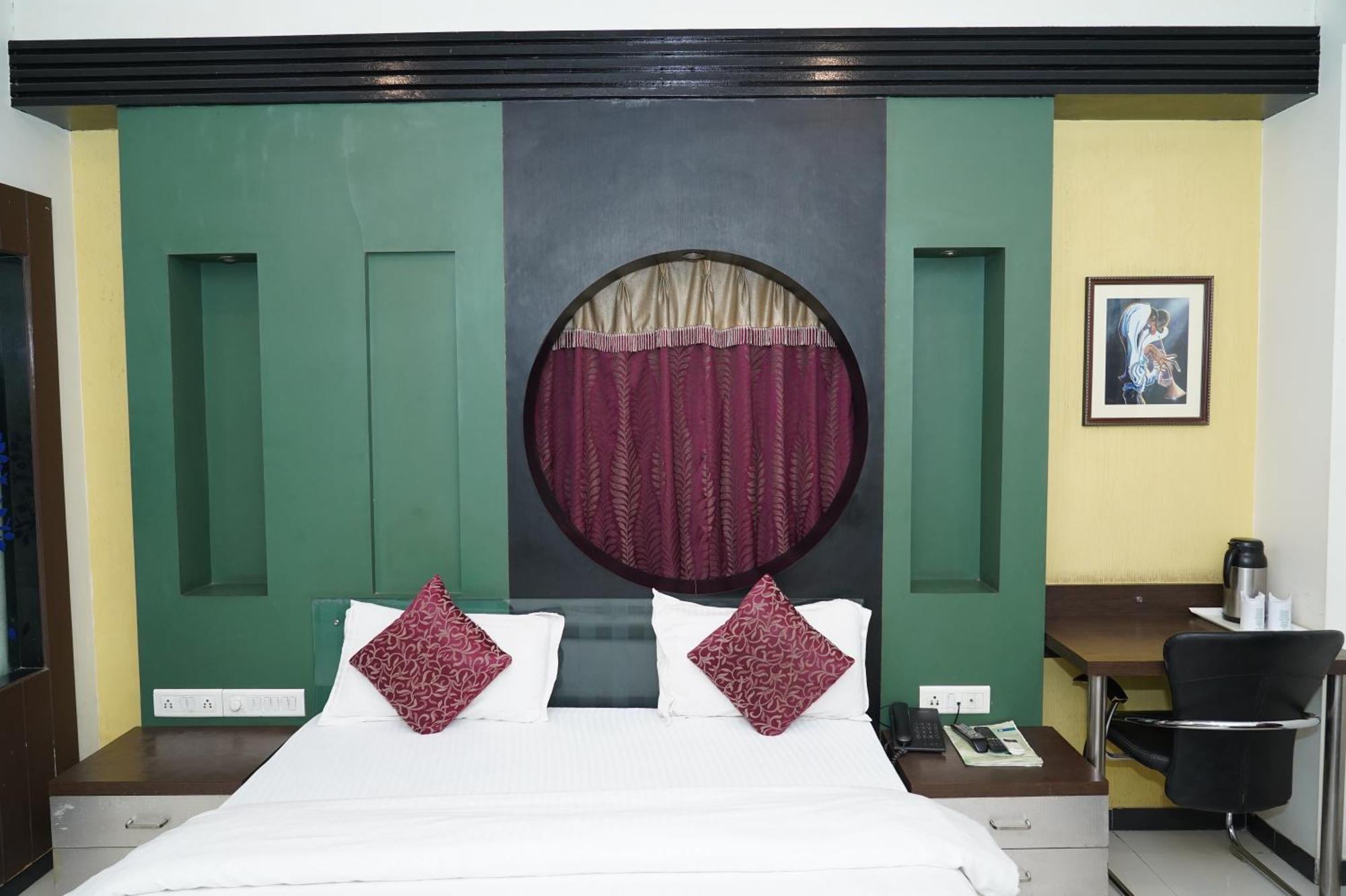 Marshall The Grand Hotel Ahmedabad Extérieur photo